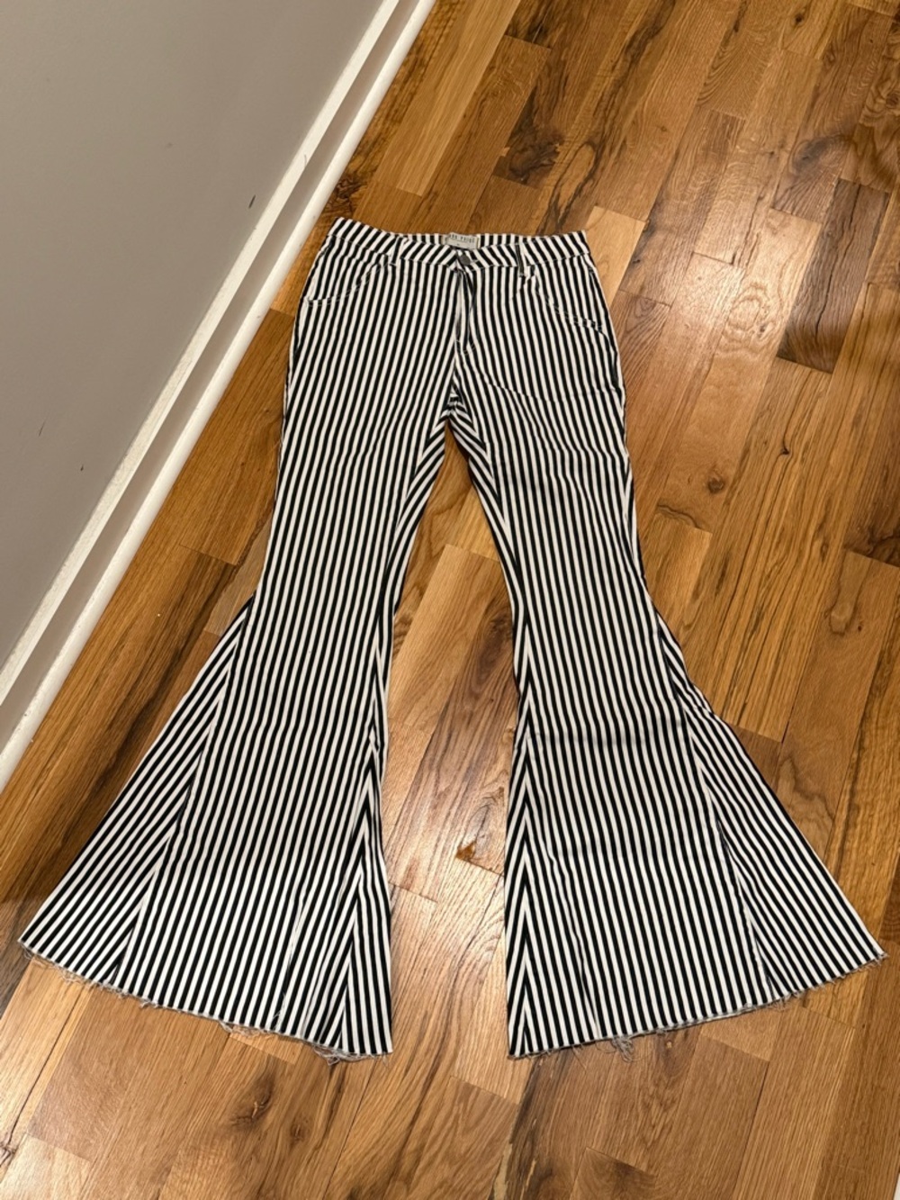 Black & White Vertical Stripe Flared Bell Bottom Pants